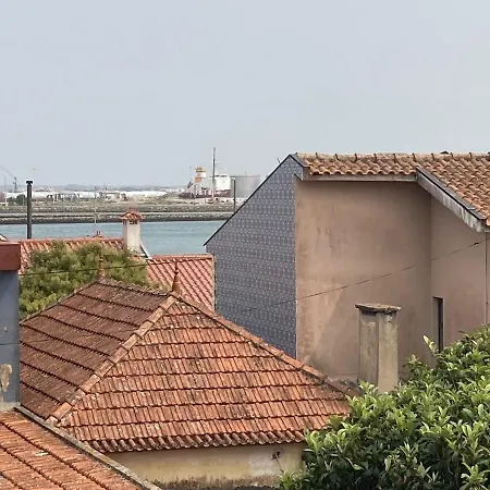 Apartment Gago Coutinho *