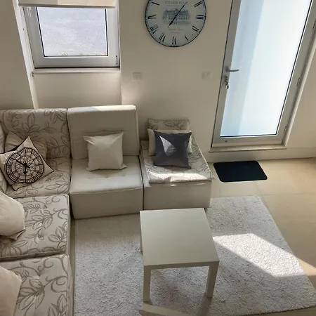 Gago Coutinho Apartment